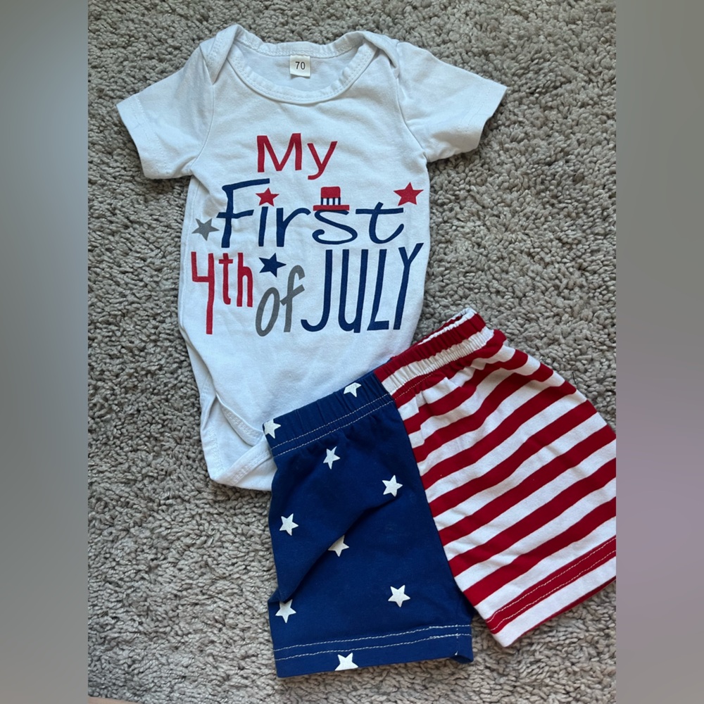 Amazon Kids Matching Set - Red, White, and Blue